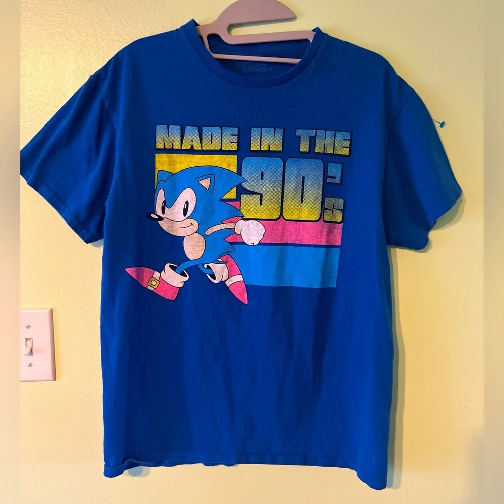 Sonic The Hedgehog Made in the 90's Sega Genesis Graphic Print T-Shirt. M. - Picture 1 of 11